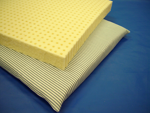 dunlop foam mattress topper
